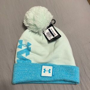 Under armour beanie